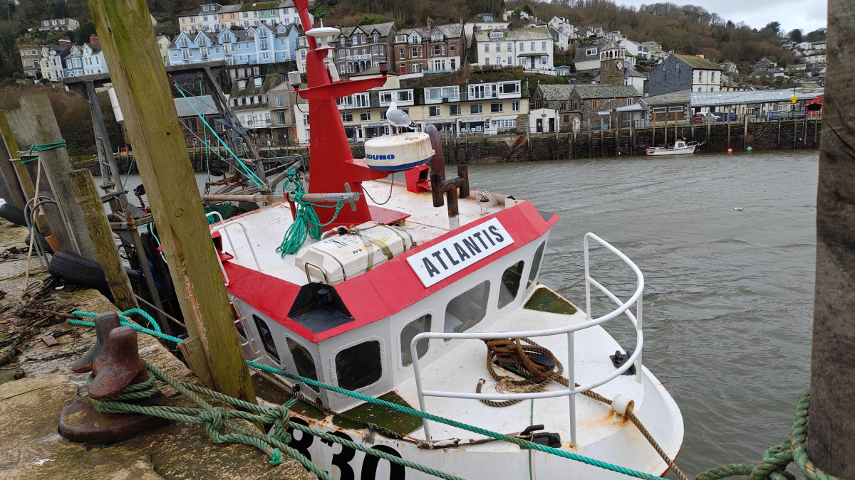 Redmagic 11 Air CLOSE