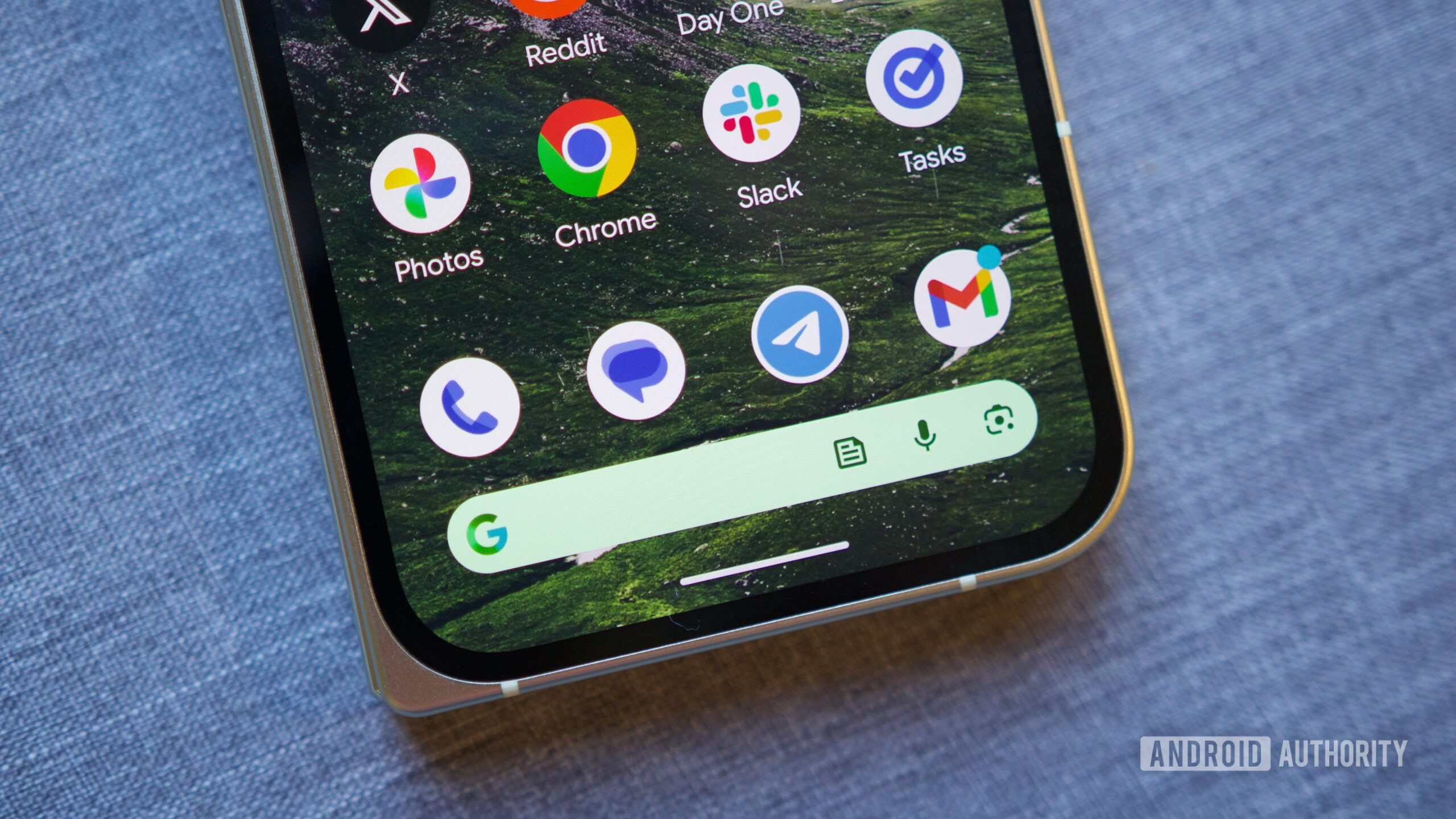 herói 1 da barra de pesquisa do Android 17 beta 1 Barra personalizada da Pesquisa Google no Android 17 Beta 1.