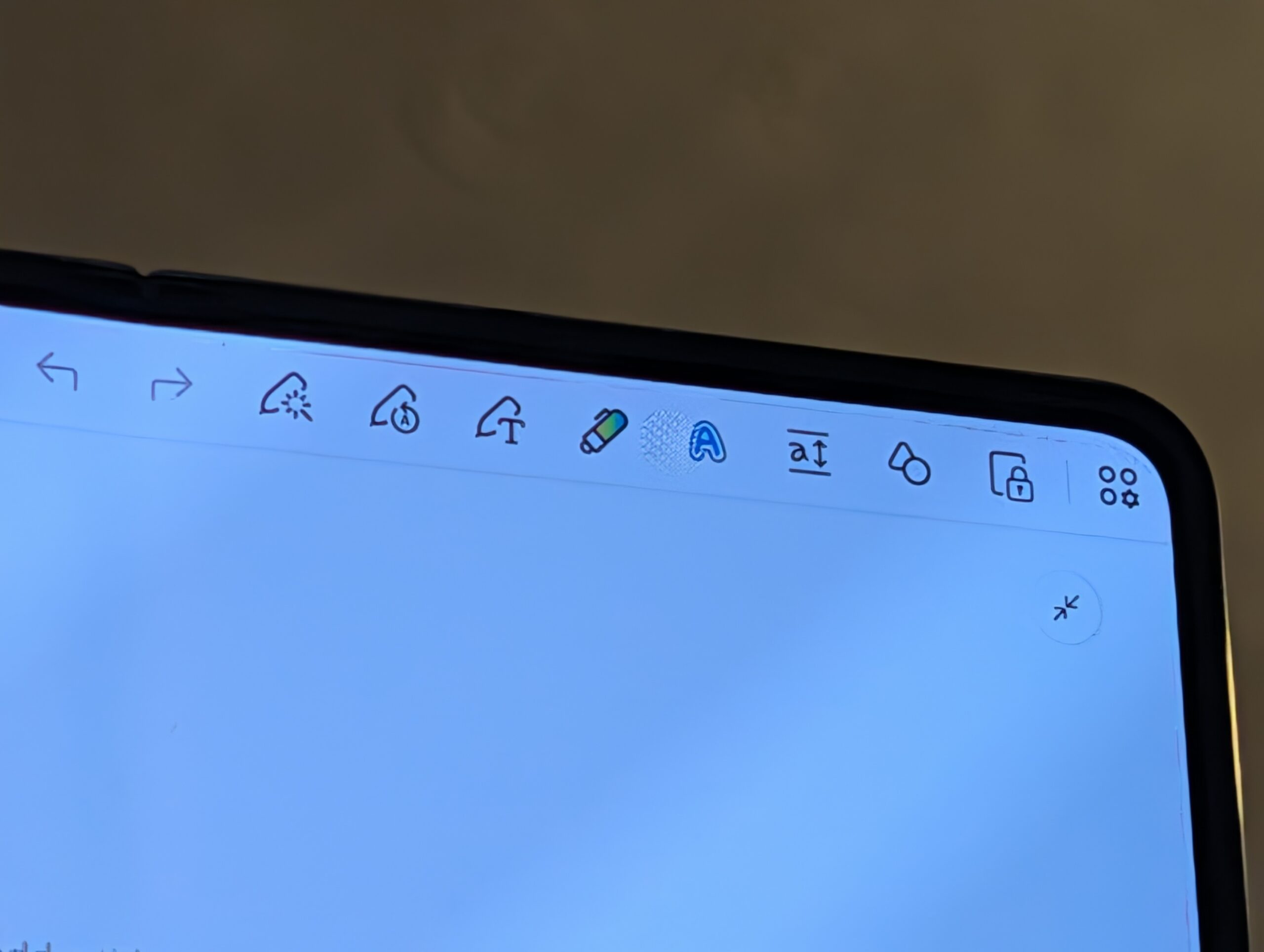 Galaxy Fold 4 UDC Samsung Notas