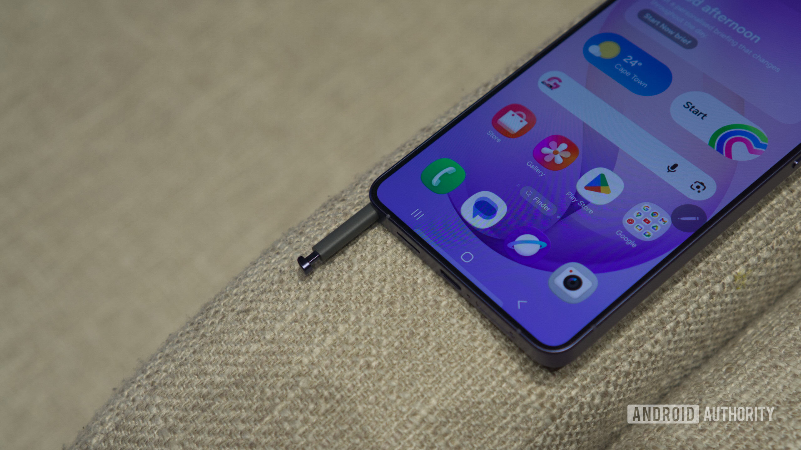 Samsung Galaxy S26 Ultra com S Pen