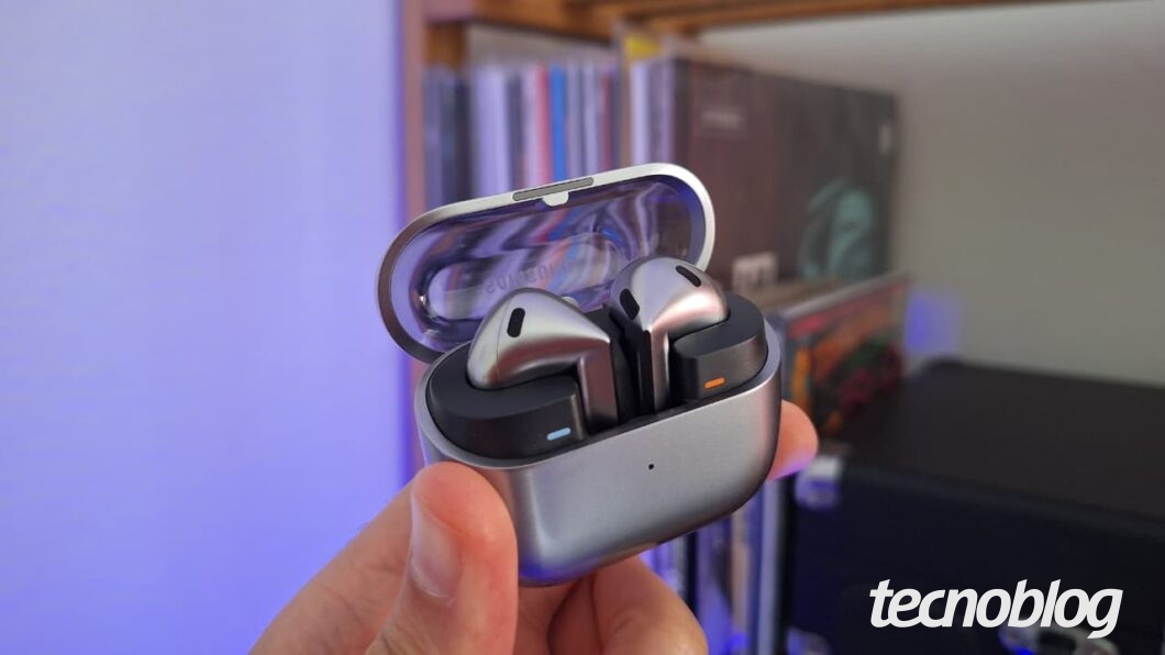 imagem de um fone de ouvido Samsung Galaxy Buds 3