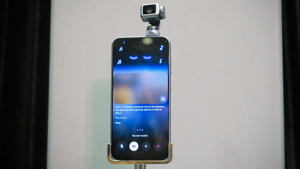 Honor Robot Phone hands on MWC 26 front straight