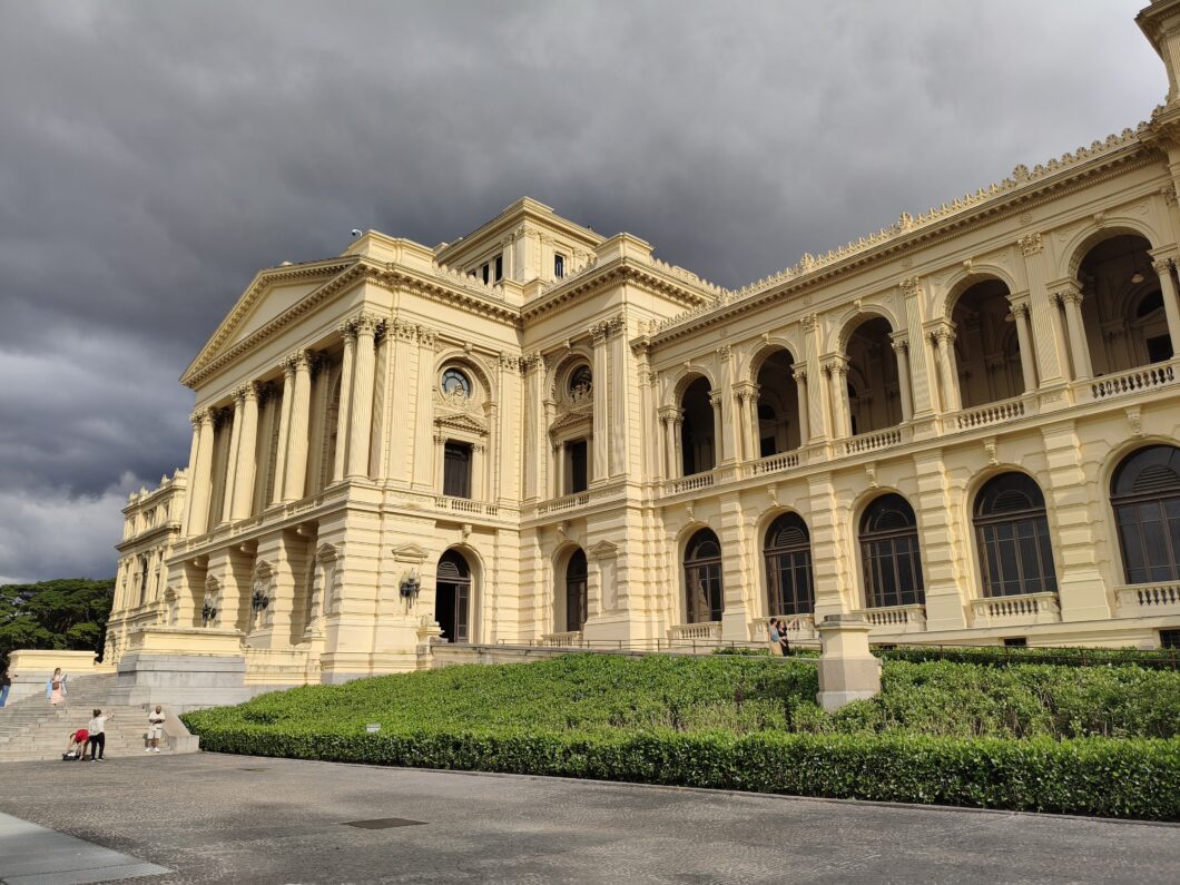 Teste com a lente grande-angular do Poco X8 Pro