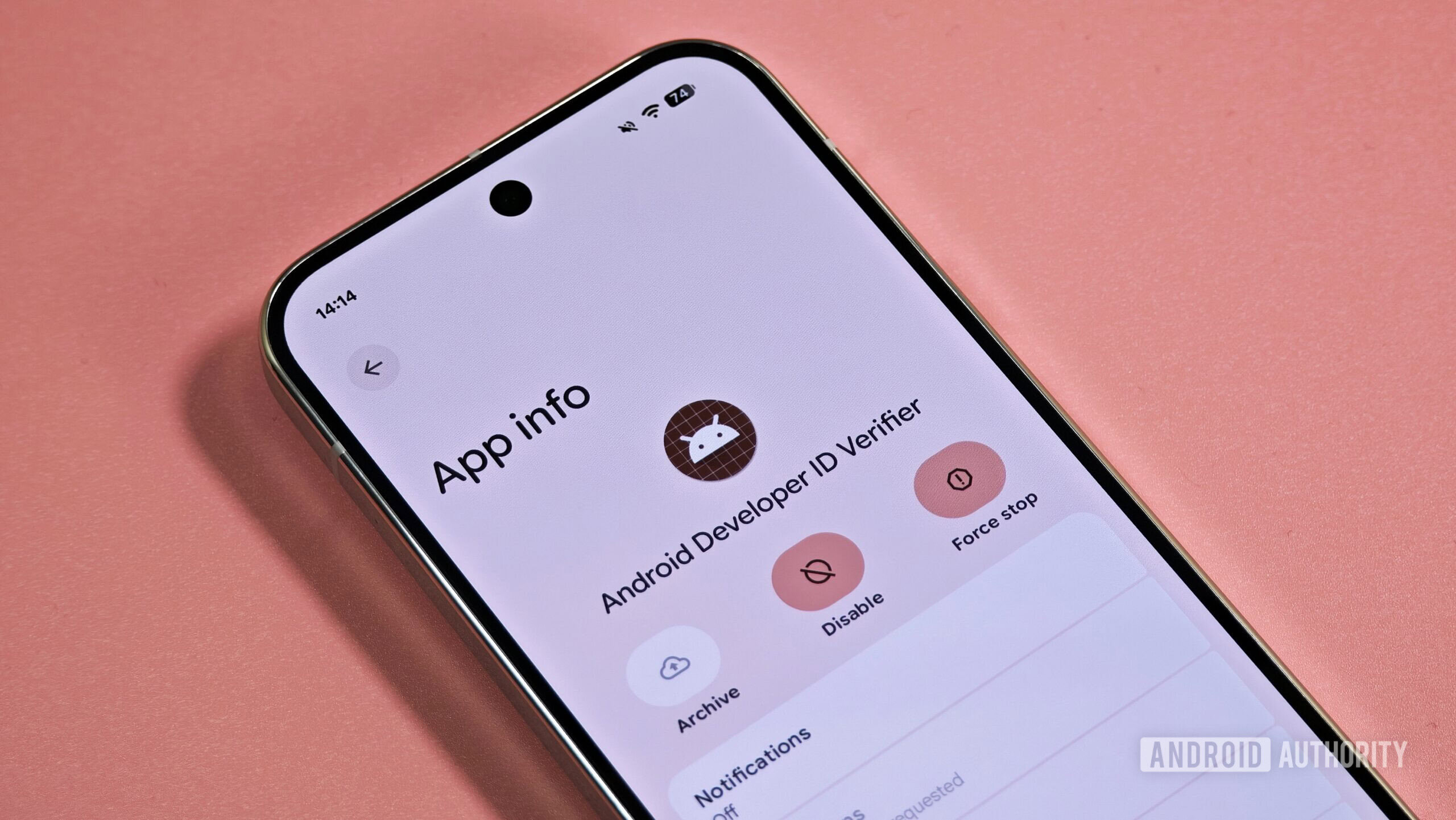 Foto do aplicativo Android Developer Verifier em um telefone Android