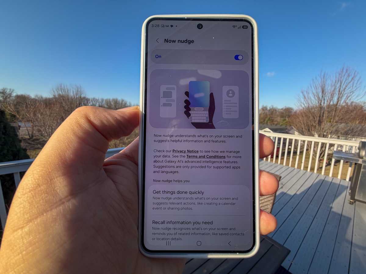 Now Nudge in a text thread