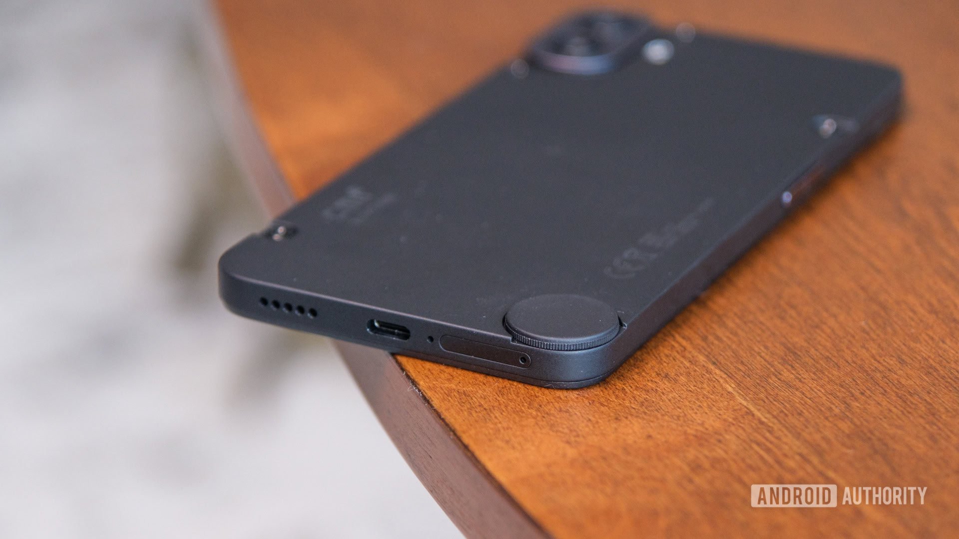 Nada CMF Phone 1 porta e bot&atilde;o de acess&oacute;rios