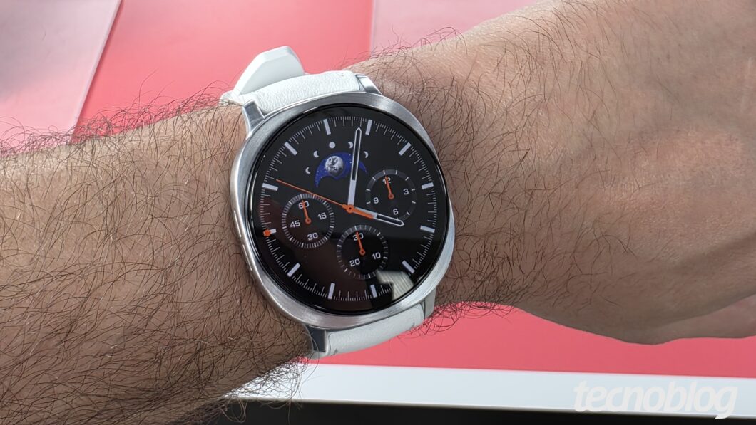 Galaxy Watch 8 (Imagem: Th&aacute;ssius Veloso/Tecnoblog)