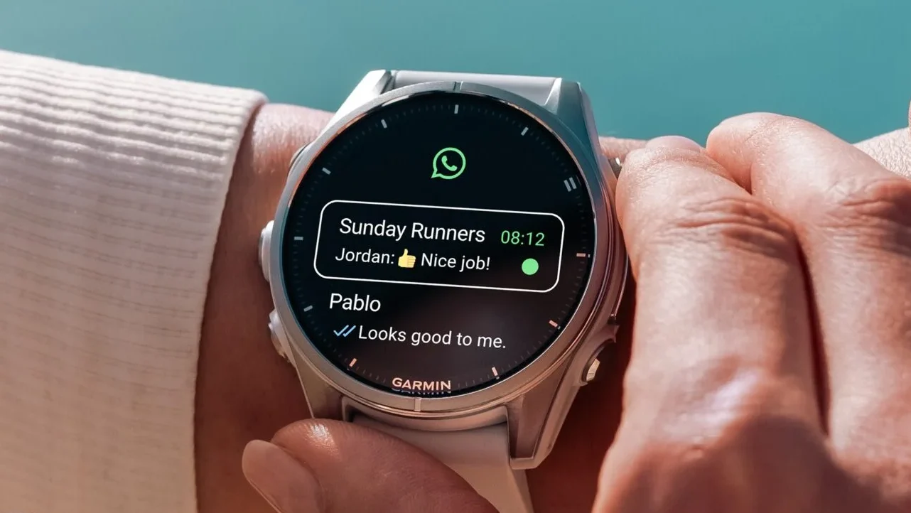 Aplicativo do WhatsApp para Garmin permite ler e responder mensagens sem tirar o celular do bolso.