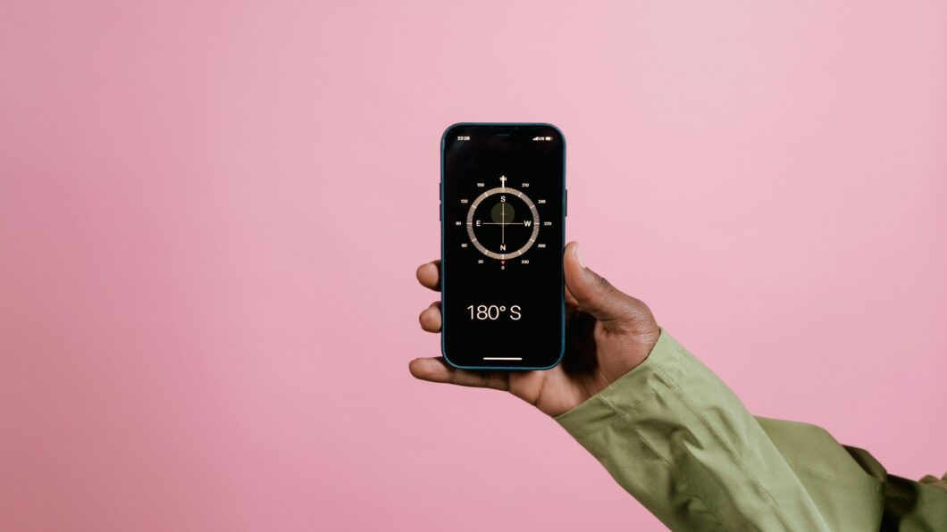 Ilustração de bússola digital para representar um magnetômetro