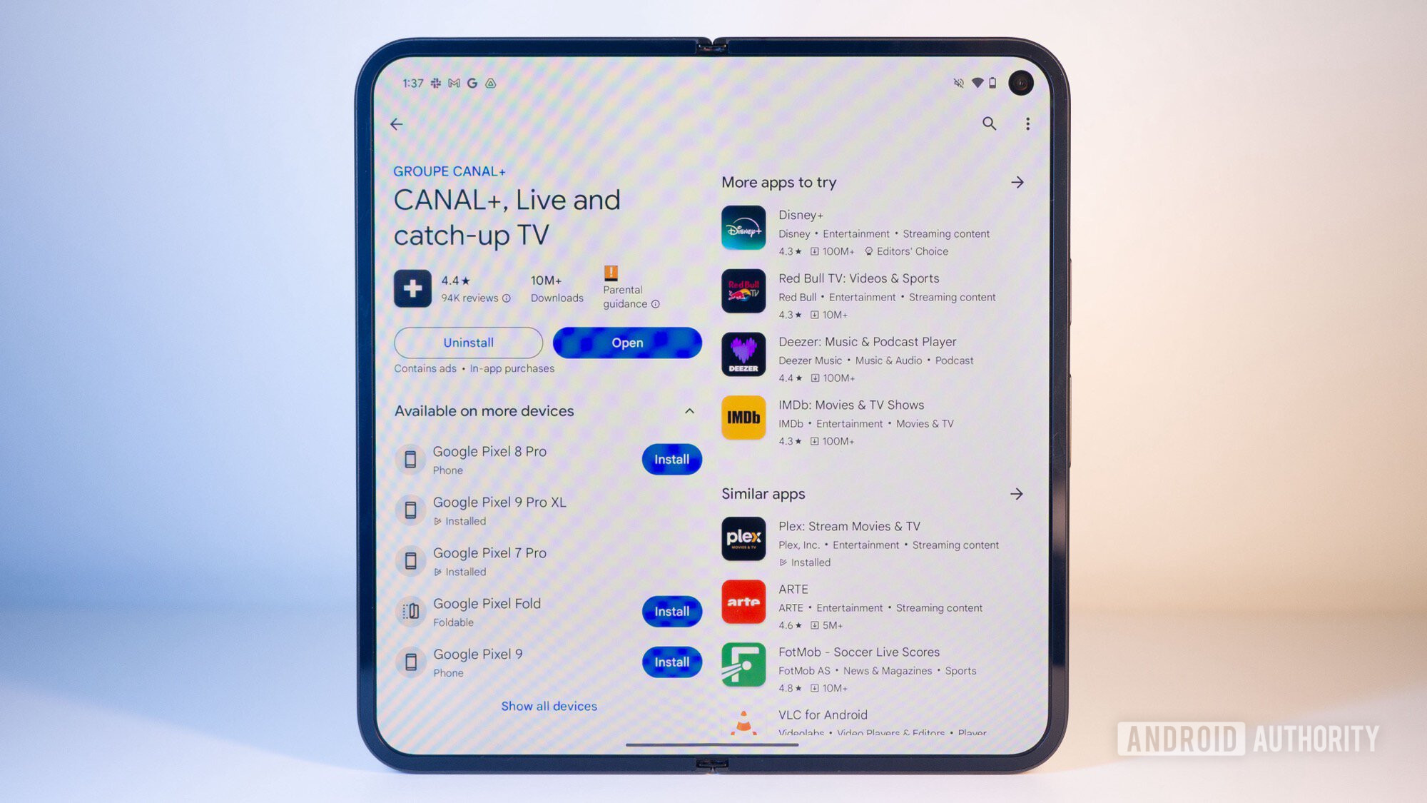 Google Pixel 9 Pro Fold Display Desdobrado Play Store
