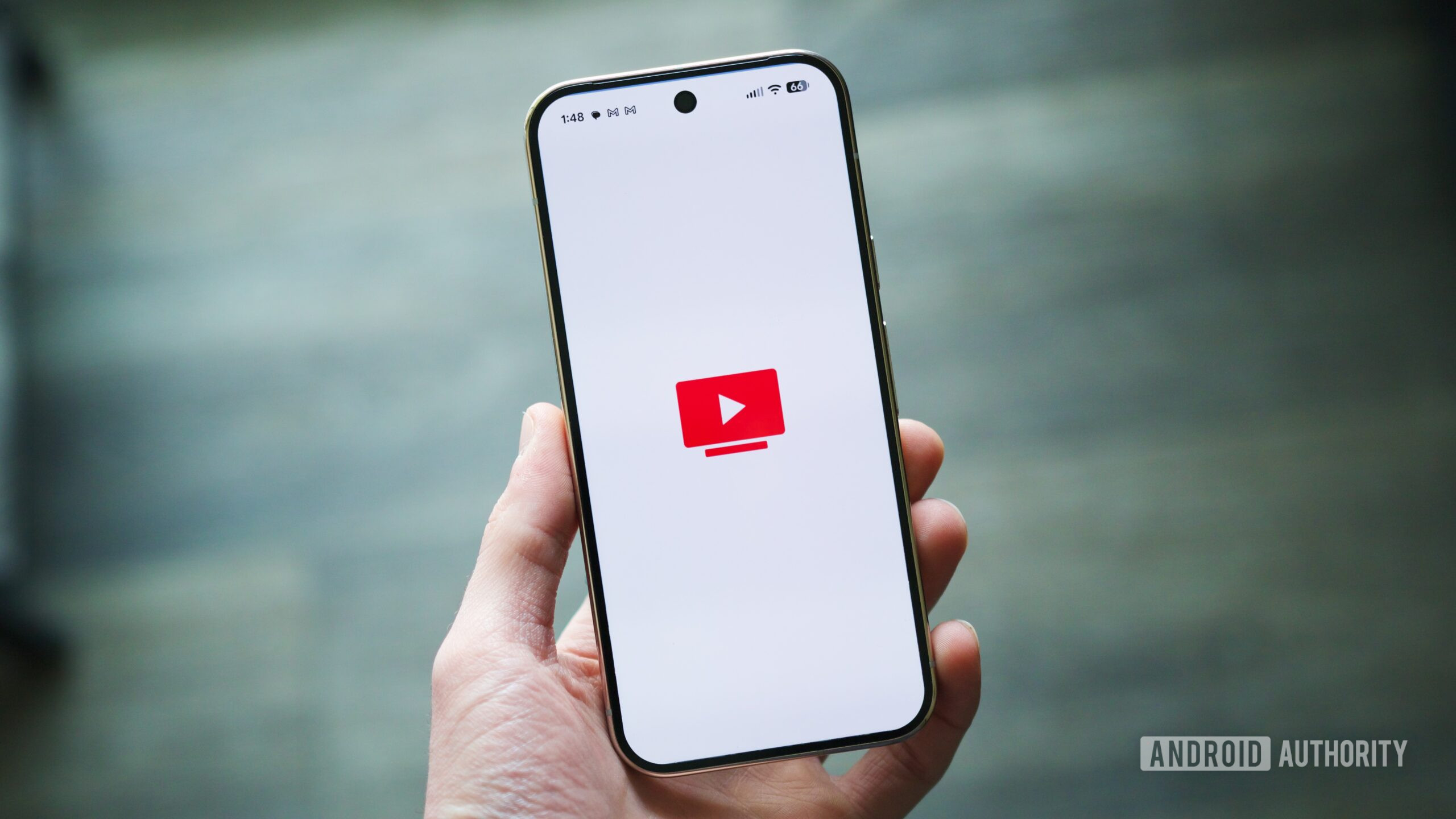 Logotipo do YouTube TV em um telefone Android.