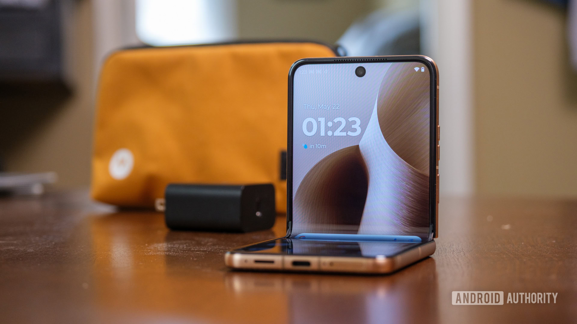 Metade superior da tela do Motorola Razr Ultra