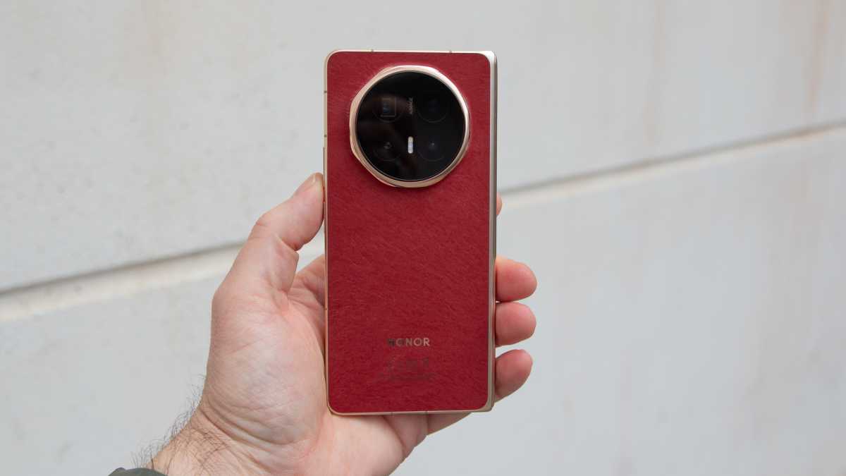 Honor Magic V6