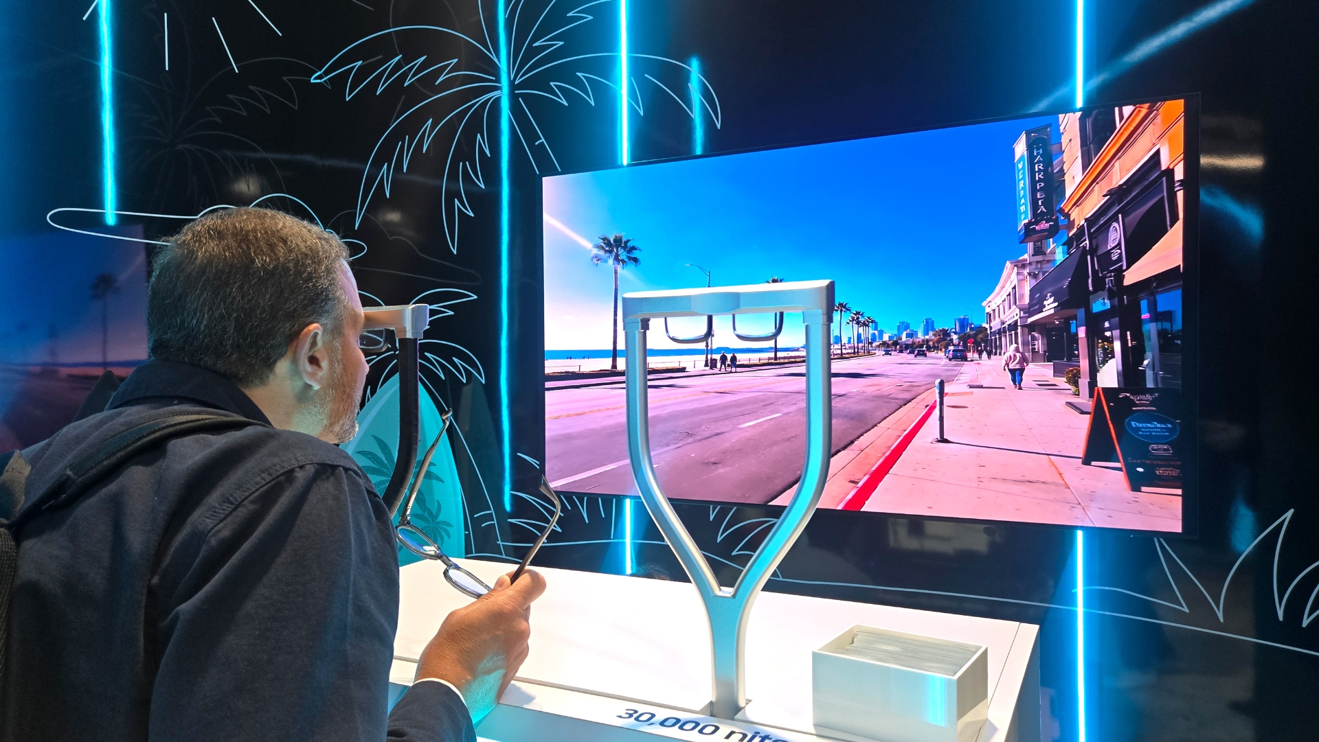 Samsung Display AWE 2026 RGB OLEDos Samsung Display AWE 2026 RGB OLEDos