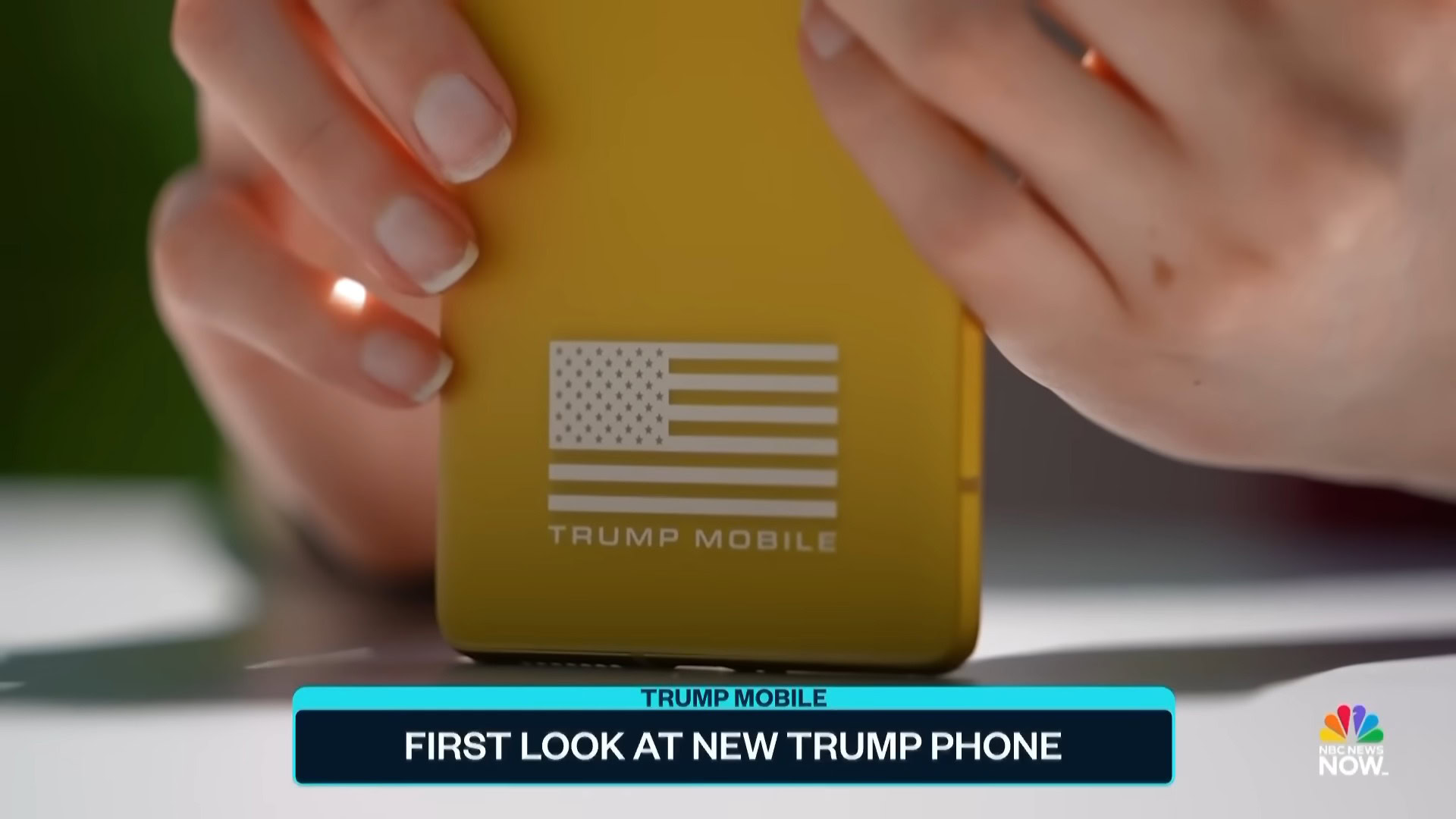 Primeiro, dê uma olhada no novo smartphone Trump Mobile T1 Phone Primeiro, dê uma olhada no novo smartphone Trump Mobile T1 Phone
