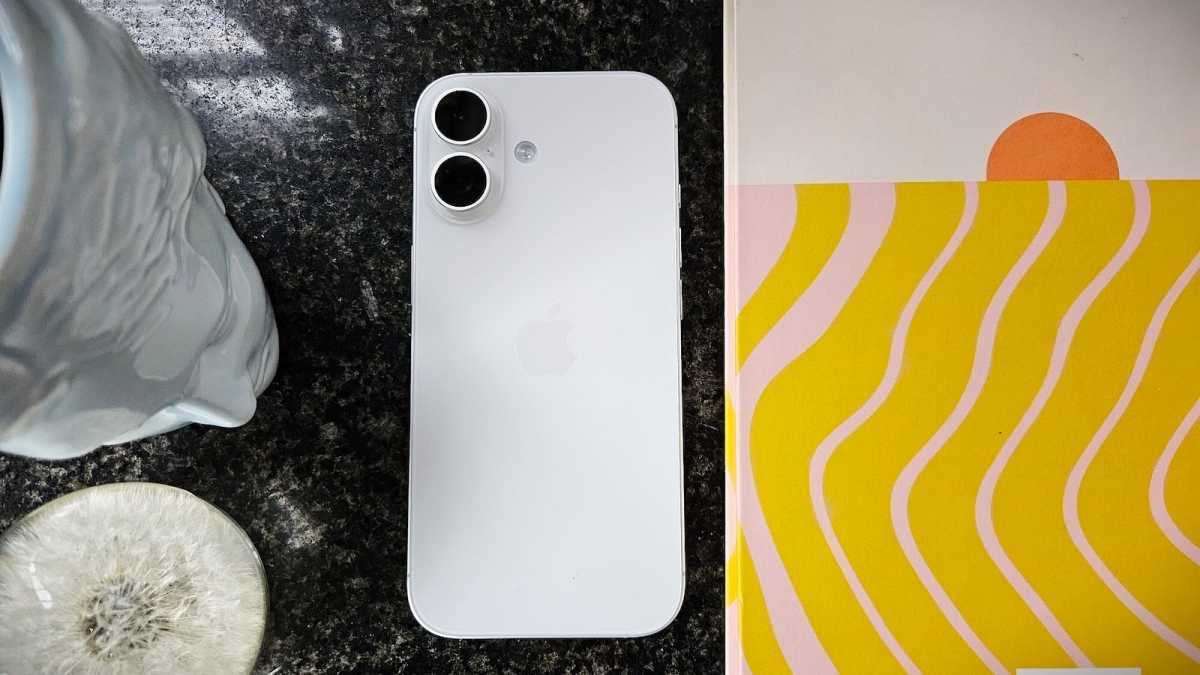 iPhone 17 on desk