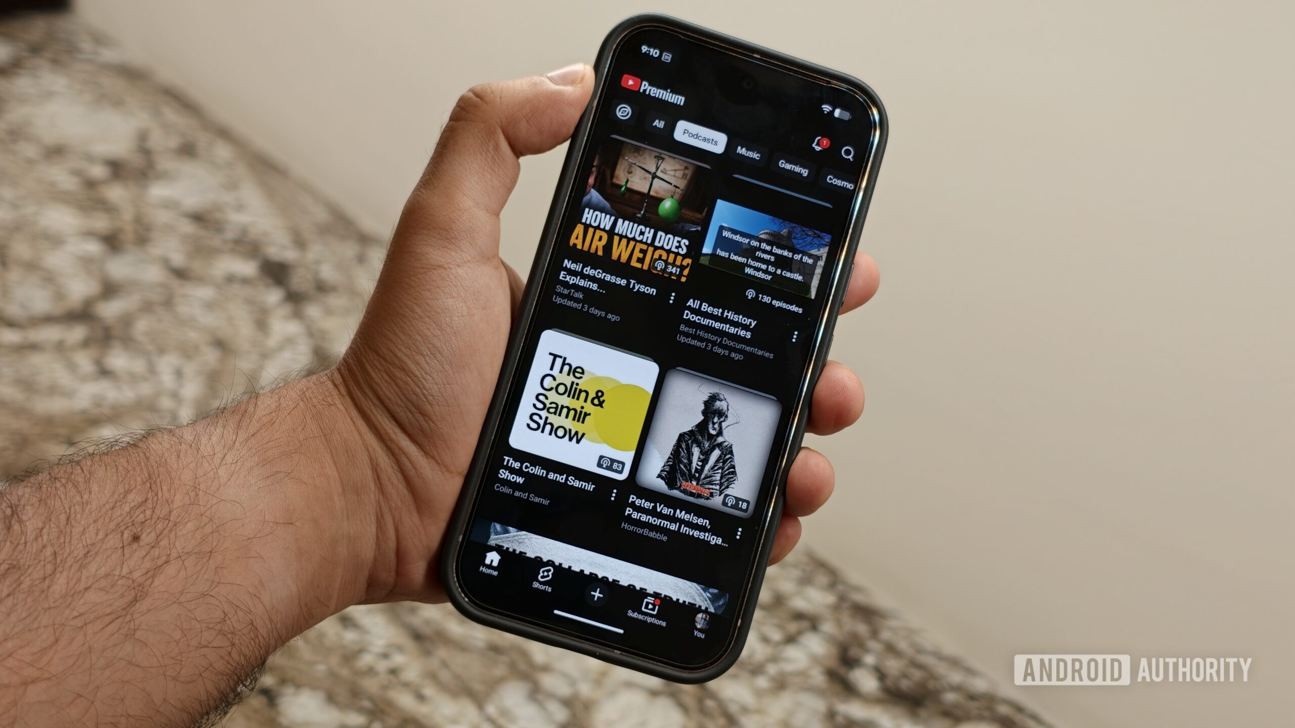 YouTube Premium com podcasts abertos